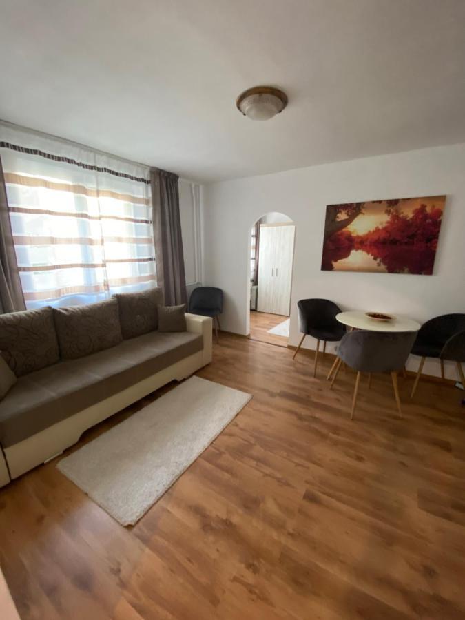 Focus Apartment Miercurea Ciuc Exterior foto